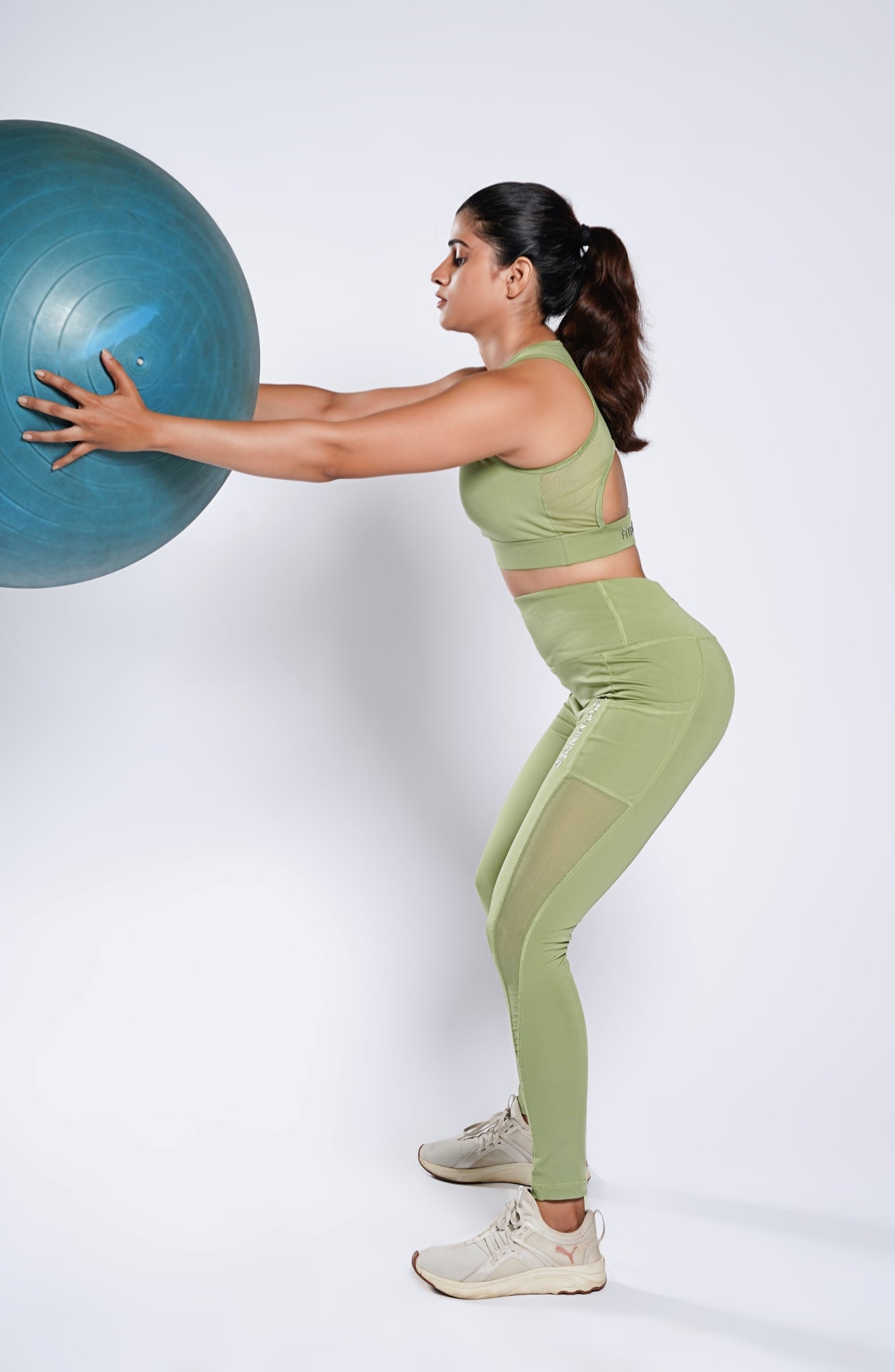Premium Girl On The Run Mesh Leggings - Sage Green