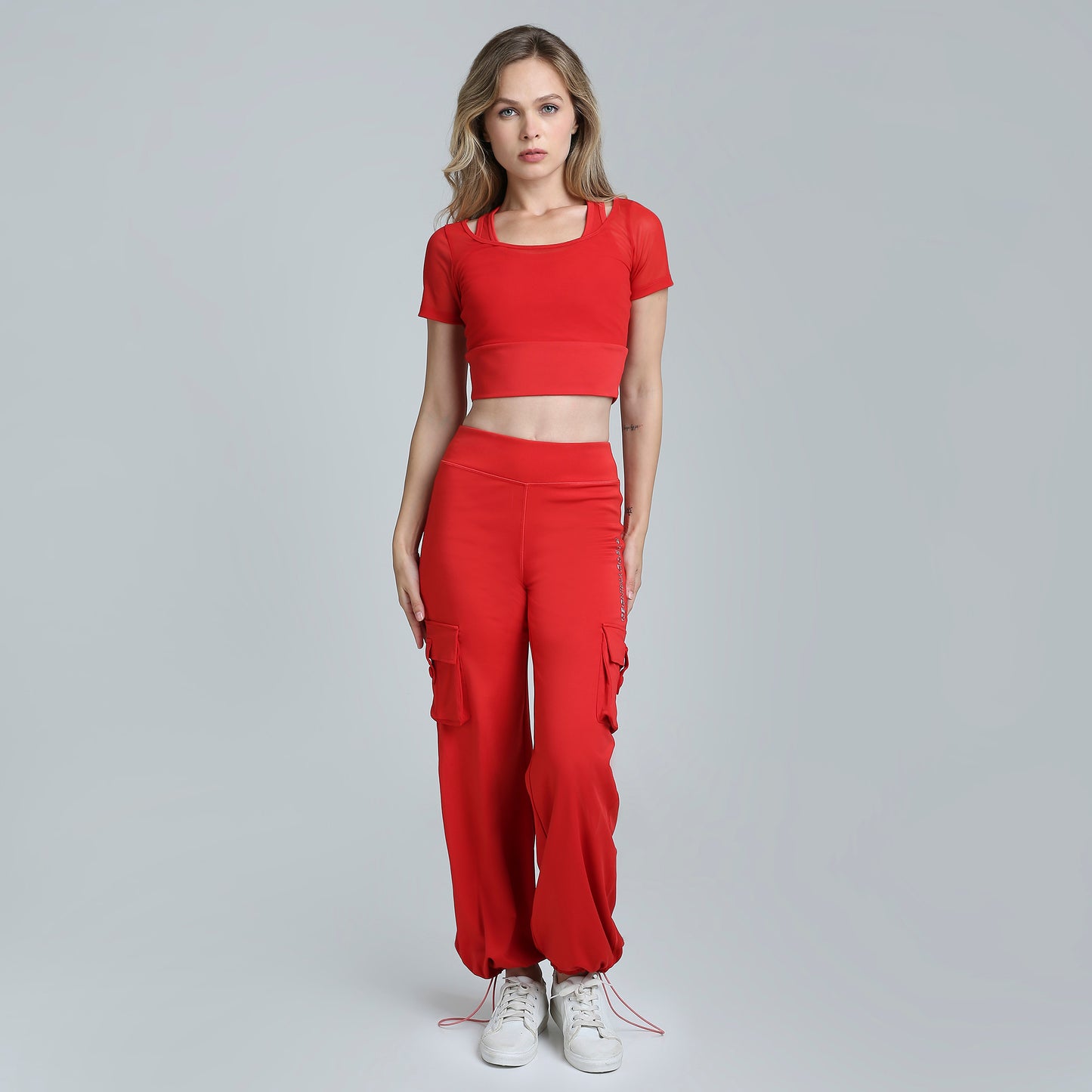 HYBRID MESH FIRE RED TEE