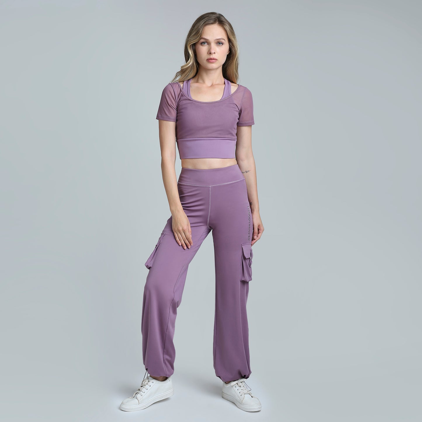 HYBRID MESH LAVENDER TEE