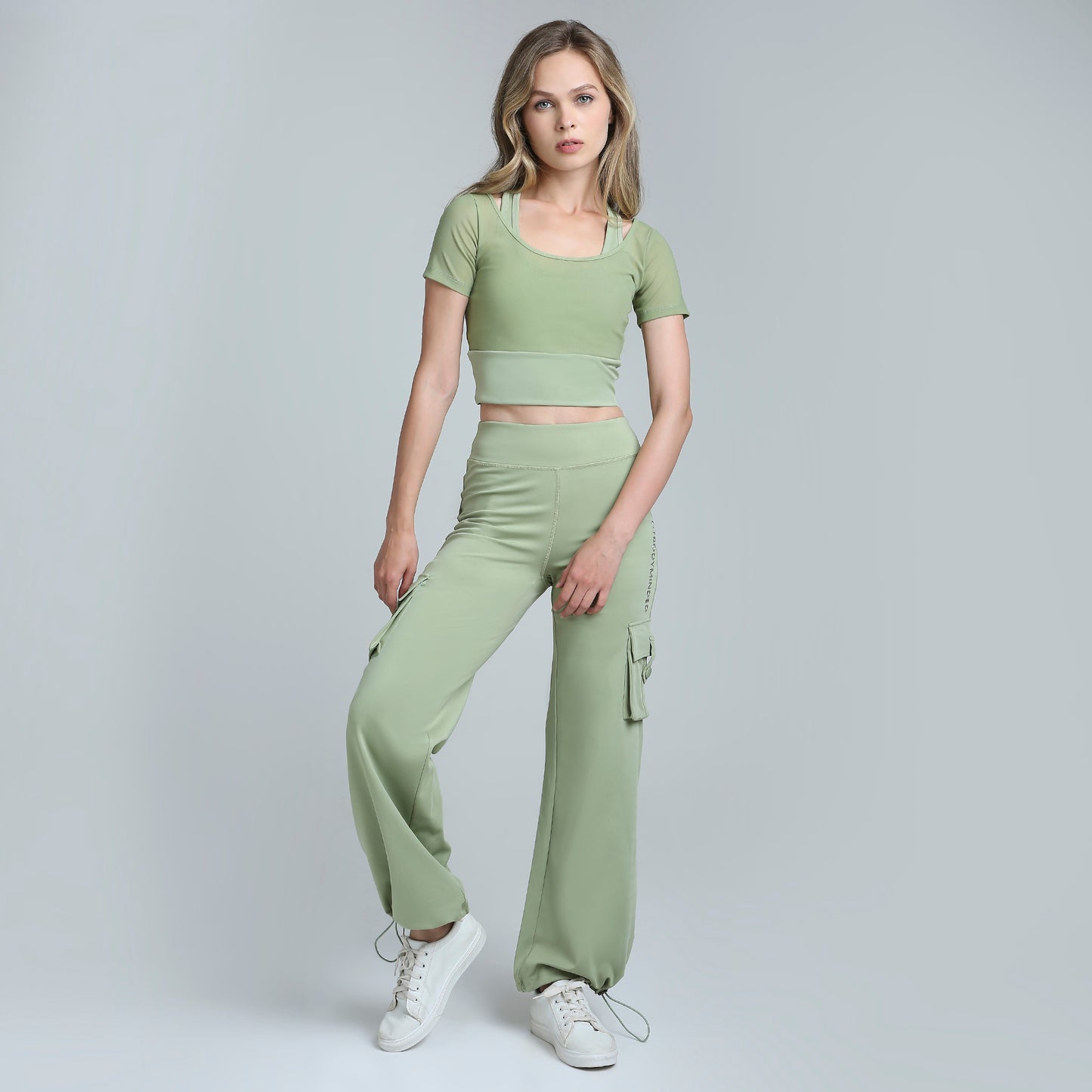 HYBRID MESH SAGE GREEN TEE