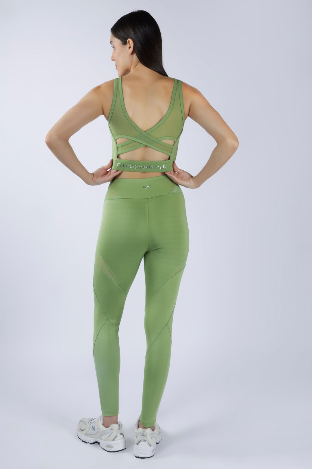 MESH ATTACK Leggings - MATCHA
