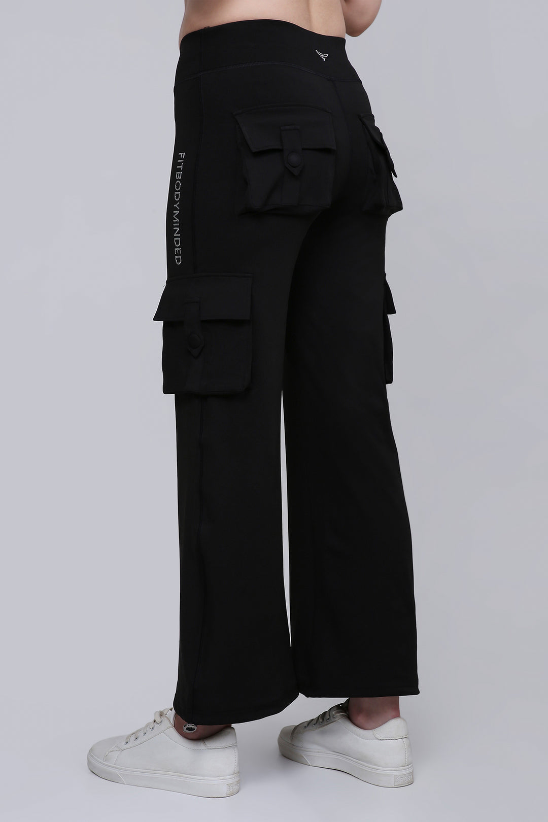 HYBRID CARGO PANTS - BLACK