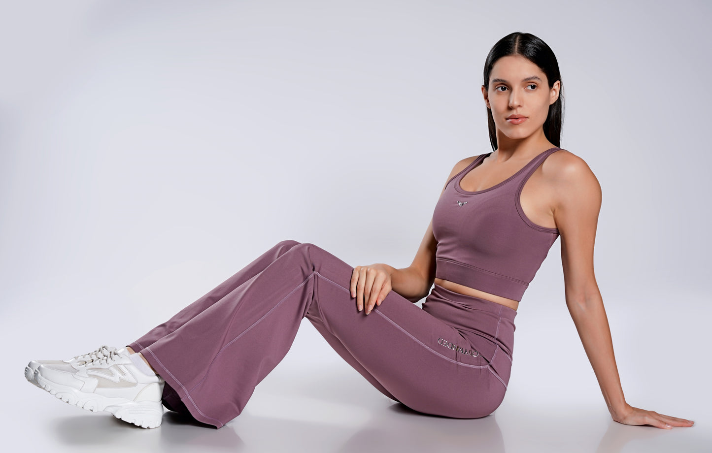 Premium Crossover Sports Bra - Lavender