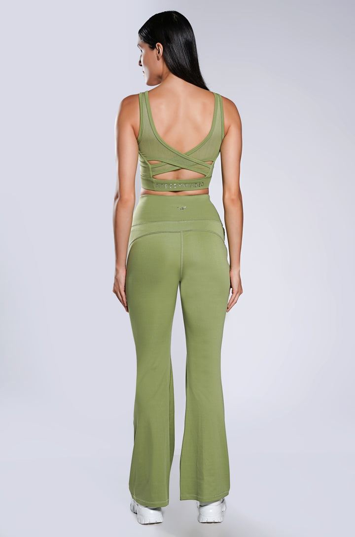 Premium Crossover Sports Bra - MATCHA