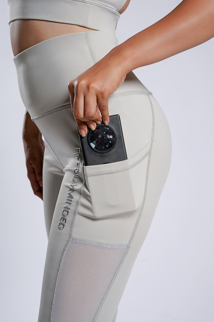 Premium Girl On The Run Mesh Leggings - Grey