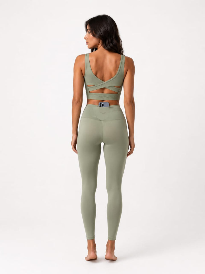 AuraFlex Sculpt Legging - Matcha
