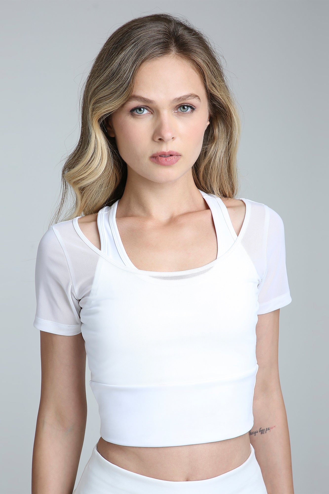 HYBRID MESH T-bra - White