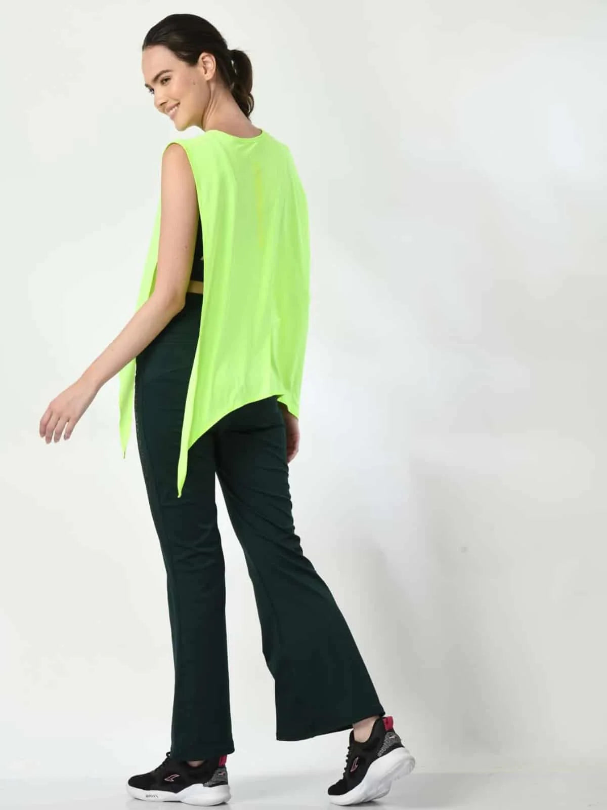 Fitbodyminded Tie Down Top Neon Green (3)