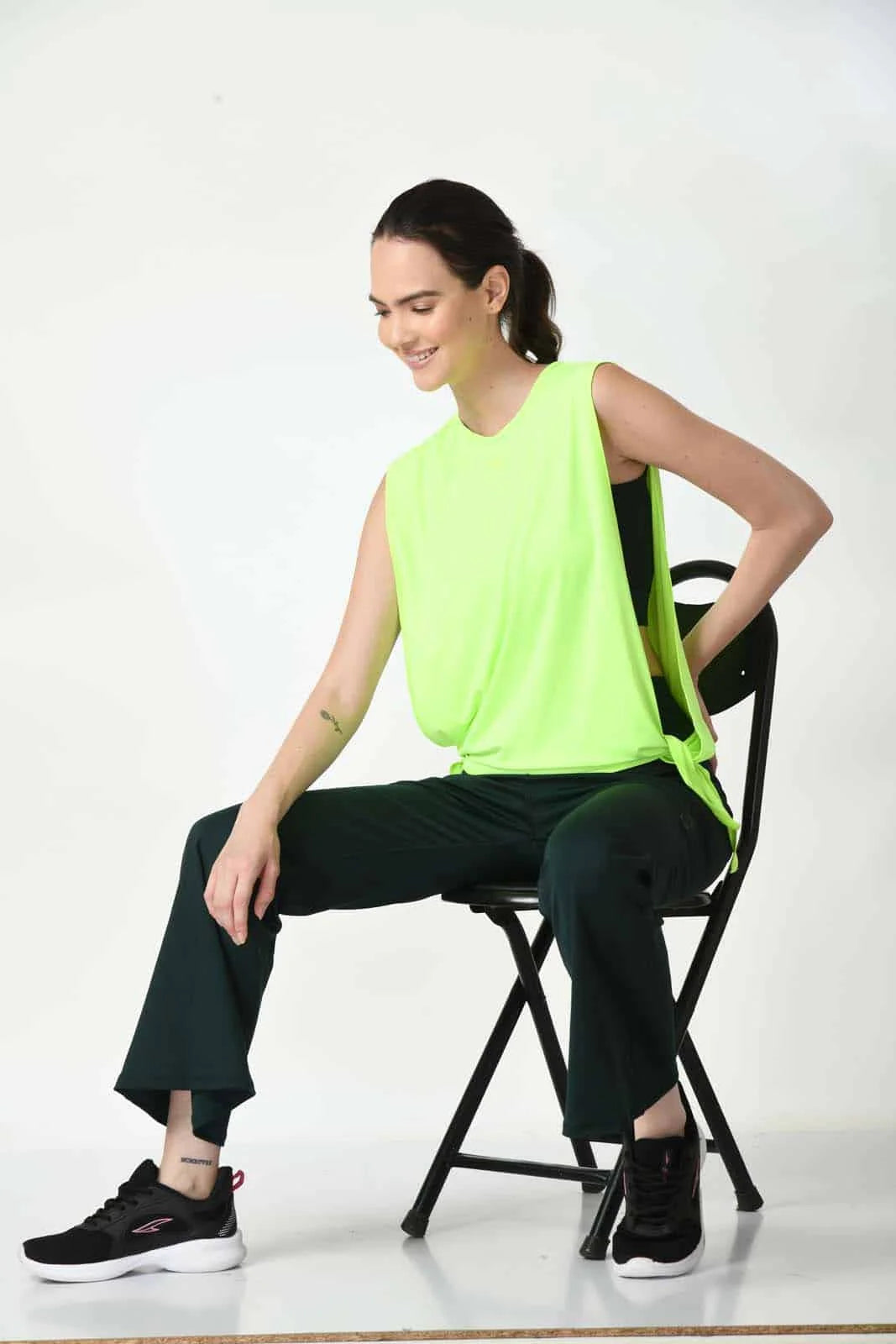 Fitbodyminded Tie Down Top Neon Green (5)