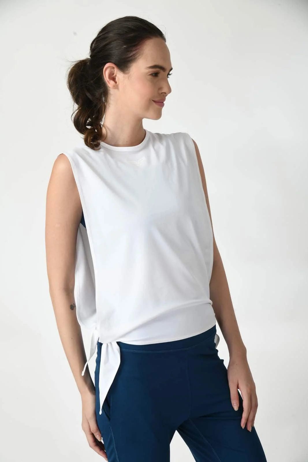 Fitbodyminded Tie Down Top White (4)